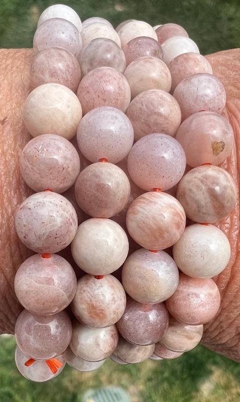 FLASHY MOONSTONE BEADED BRACELTS