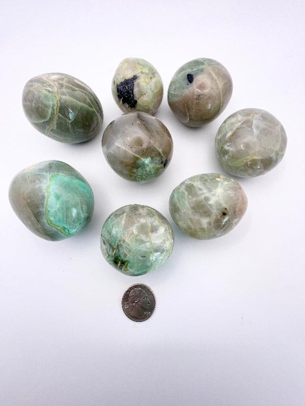 GARNIERITE  PALM STONES