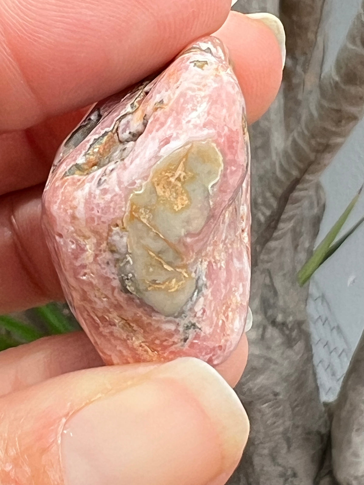 RHODOCHROSITE TUMBLE